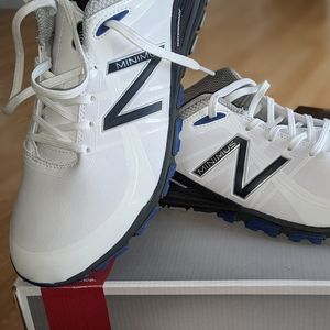 Mens golf shoes